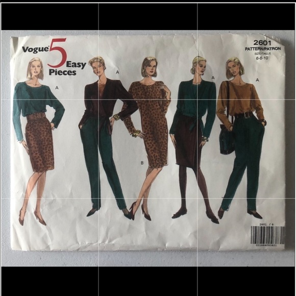 Vogue Pattern Set 2601 - Picture 1 of 2